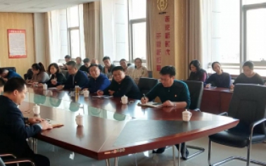 黨校老師授黨課