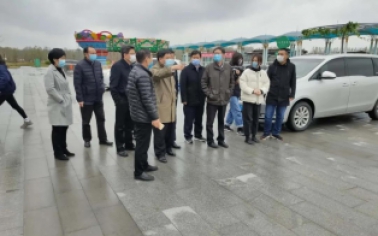 省文旅廳張?chǎng)H副廳長一行前往十里荷塘景區(qū)調(diào)研工作