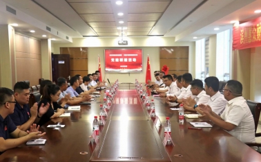 黨建引領(lǐng) 共建提升 |濱州市惠眾財(cái)金投資集團(tuán)有限公司與中建八局發(fā)展建設(shè)公司濟(jì)南分公司開(kāi)展黨建聯(lián)建活動(dòng)