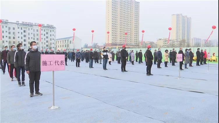 惠眾財(cái)金集團(tuán)重大項(xiàng)目開(kāi)工儀式(圖5) 惠眾財(cái)金集團(tuán)重大項(xiàng)目開(kāi)工儀式(圖5)