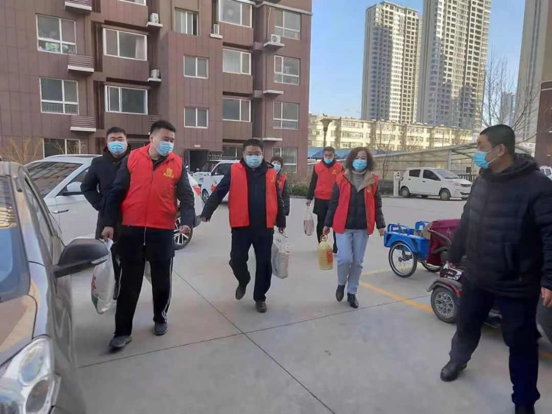 “送溫暖、送關(guān)懷，慰問困難群眾—雙報(bào)到”活動(dòng)(圖1)