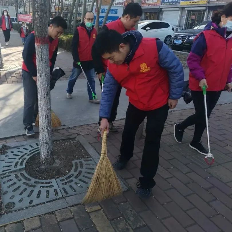 學(xué)雷鋒 樹新風(fēng)丨惠眾財(cái)金集團(tuán)開展“文明城市 你我同行”志愿服務(wù)活動(dòng)(圖6)