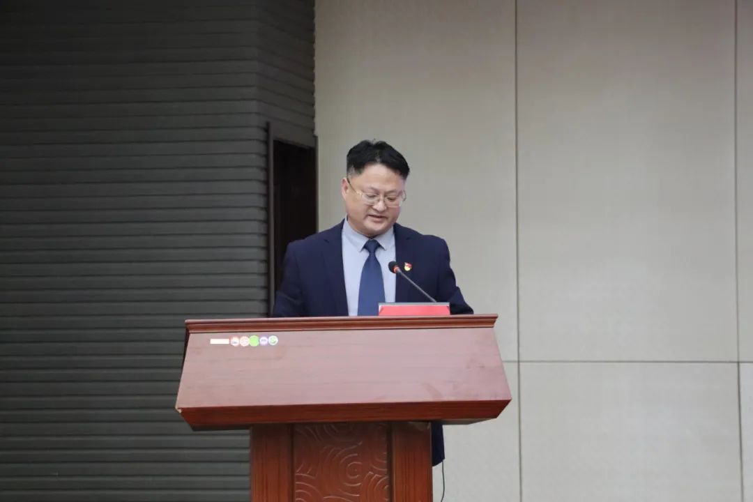 解放思想 真抓實(shí)干丨惠眾財(cái)金召開“建設(shè)更高水平富強(qiáng)濱州中心城區(qū)，惠眾怎么干”解放思想大討論動(dòng)員大會(圖22)