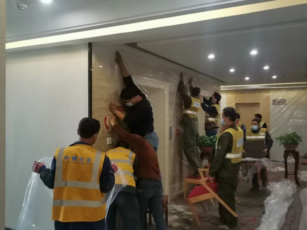 扛起“硬核”擔(dān)當(dāng) 筑牢抗疫防線 ——抗擊疫情，惠眾財(cái)金集團(tuán)在行動(圖1)