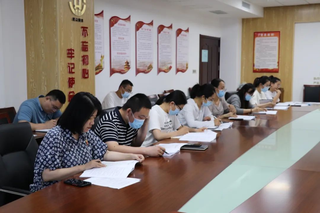 積極構(gòu)建聯(lián)絡(luò)網(wǎng)，強化監(jiān)督全覆蓋——惠眾財金投資集團召開紀(jì)檢聯(lián)絡(luò)員座談會(圖2)