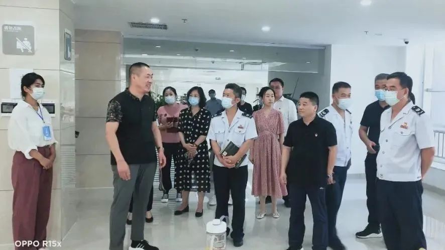 濱城區(qū)財(cái)稅黨建聯(lián)盟舉行“在知愛建提素質(zhì)·書香喜迎二十大”主題活動暨第二次聯(lián)席會議(圖3)