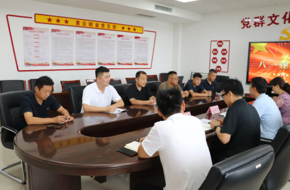 致敬 “最可愛的人”丨惠眾財(cái)金集團(tuán)召開退役軍人座談會(huì)(圖2)